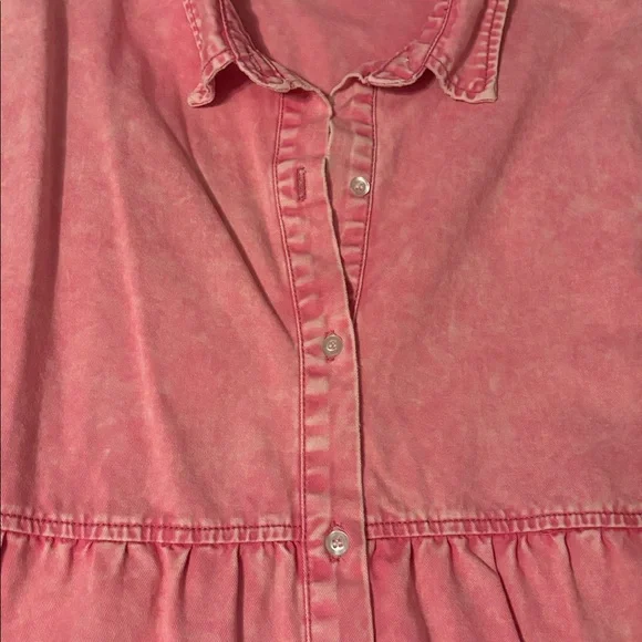 Pink denim dress- fits size Large - Picture 2 of 4
